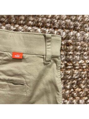 Nike Dri-FIT UV Slim-Fit Golf Chino Pants Mens (40x32) Khaki Beige DA4130
